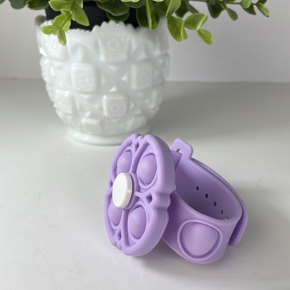 Fidget Spinner & Bubble Popper Watch Style - Picture 6 of 10